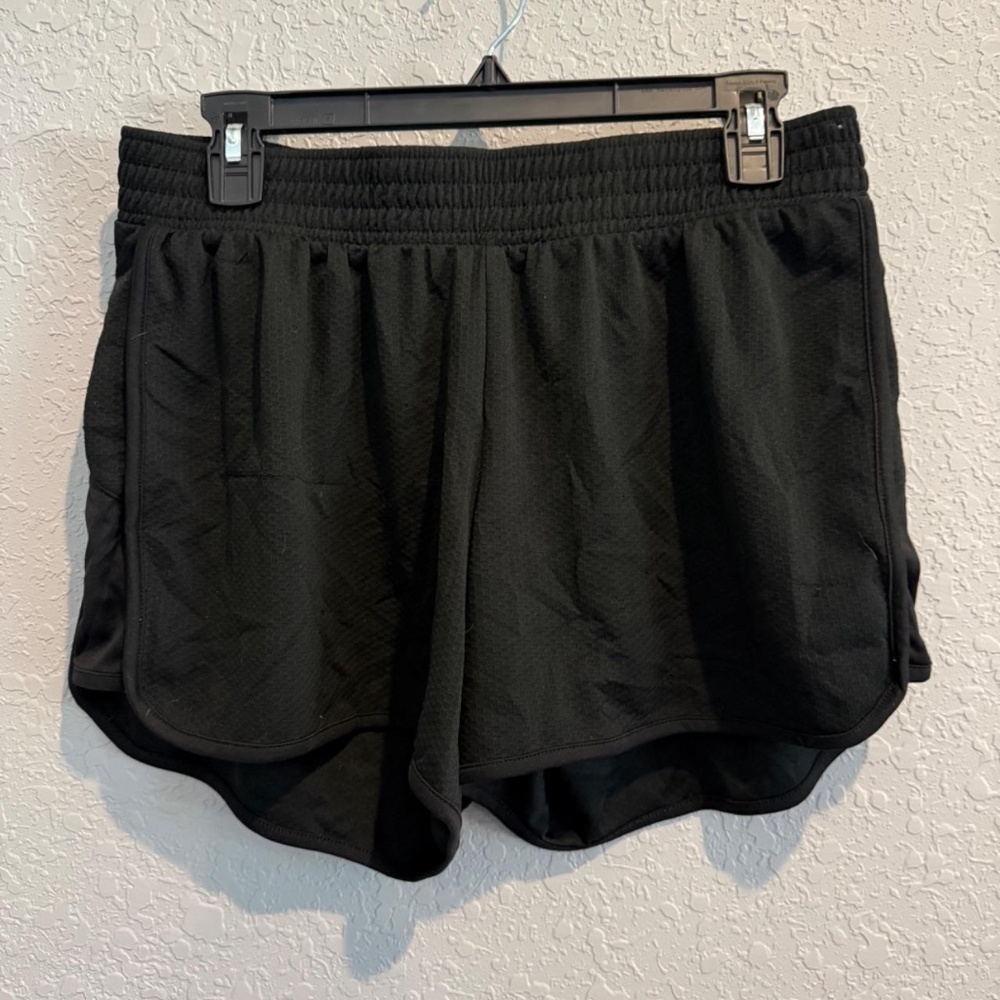 Champion • Lightweight C9 Black Athletic Shorts • Women’s Large